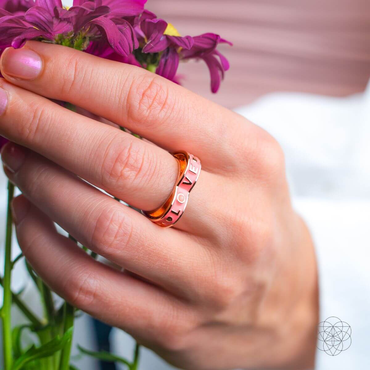 Ich liebe mein Leben – Herz-Erweckender Pink Opal Ring
