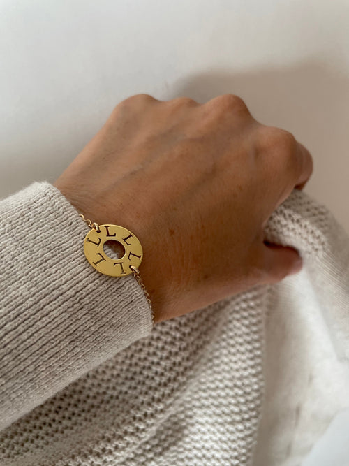 Aya Initialenarmband personalisiert